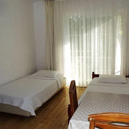 Gurkan Lägenhetshotell 4*