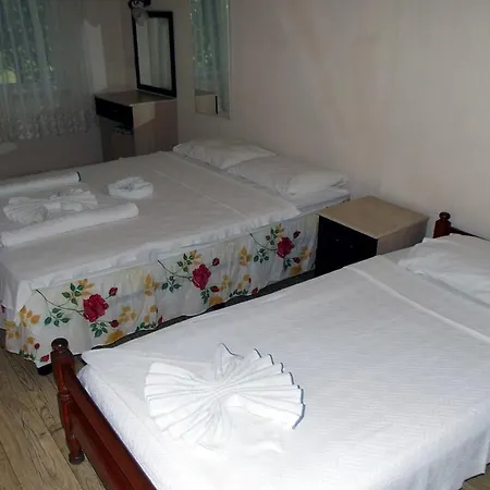 Gurkan Lägenhetshotell Dalyan