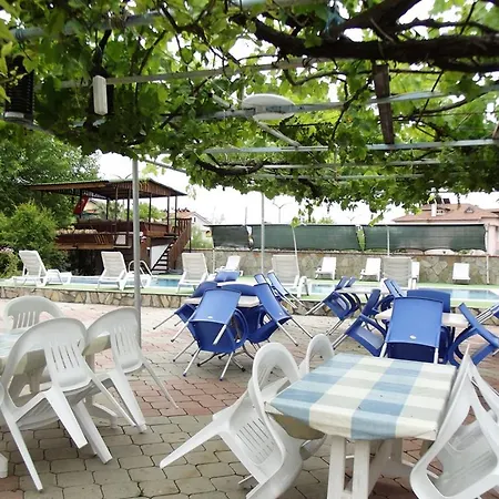 Lägenhetshotell Gurkan 4*