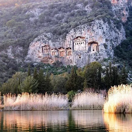 Gurkan Lägenhetshotell Dalyan