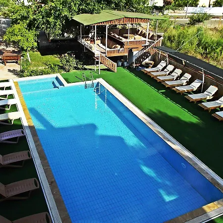 Hotel de apartamente Gurkan 2*
