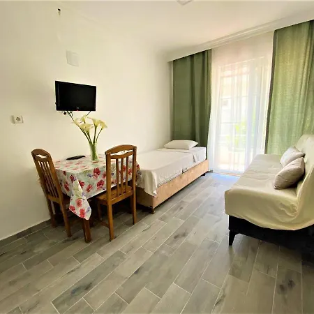 Gurkan Apartahotel